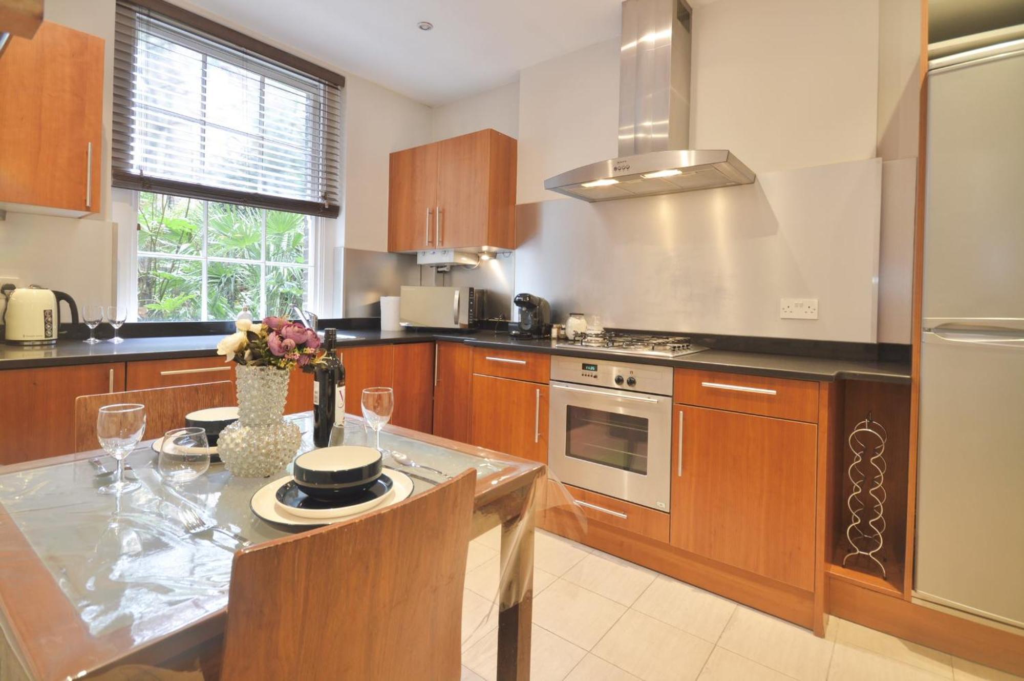 Kensington Apartment, Breakfast, 2 Baths London Exteriör bild